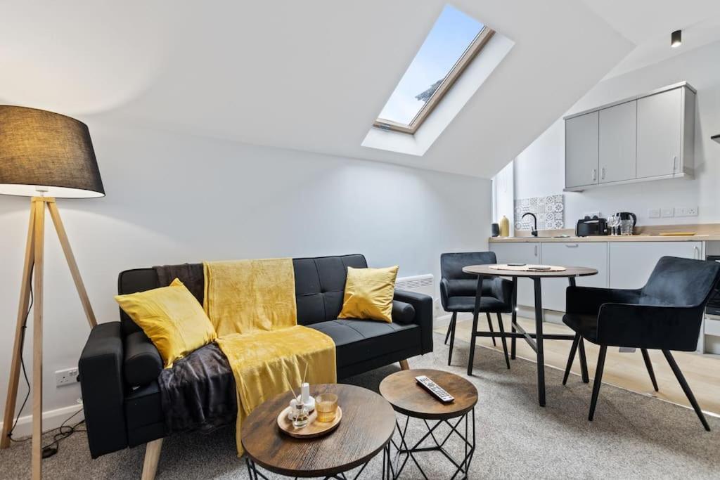 Modern Apartment Free Off Road Parking King Bed Suite 9 Nottingham Kültér fotó